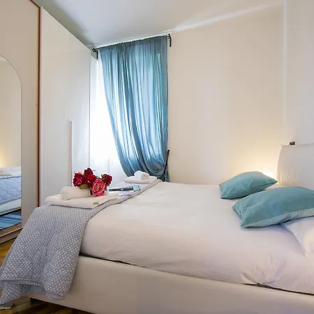 La Vista Apartment *